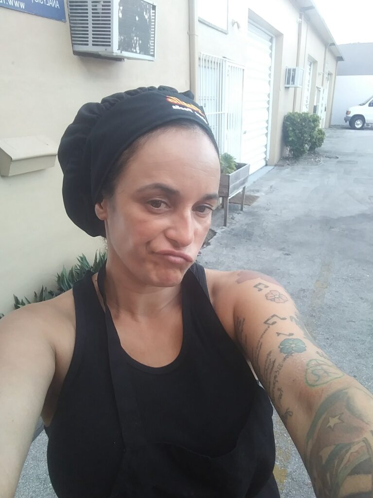 "Madre luchadora: cómo convertí el dolor en fuerza y construí mi vida desde cero" - 20181013 183136